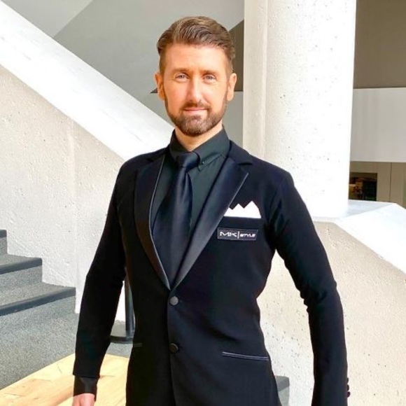 Meet your Posher, Mark - Picture 1 of 1